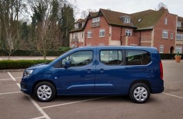 Vauxhall Combo Life XL, side static